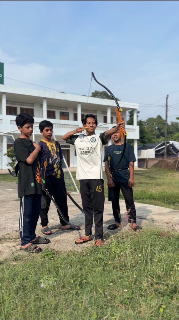 pesantren tahfidz terdekat, pondok modern di jepara, pondok modern terdekat, pondok modern di jawa tengah, pesantren terbaik di jepara,panahan,pesantren modern terdekat, ekstrakulikuler